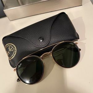 Ray-Ban Sunglasses: Round Double Bridge Style